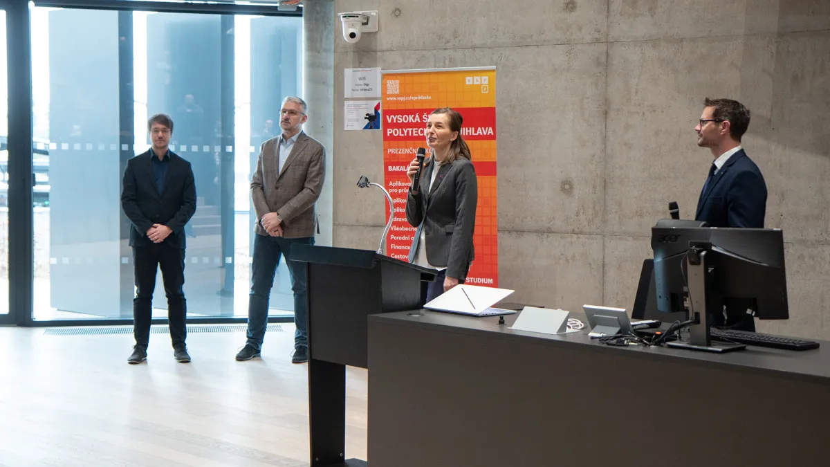 Sál konference Roadshow digitalizace MSP 2025 v Jihlavě
