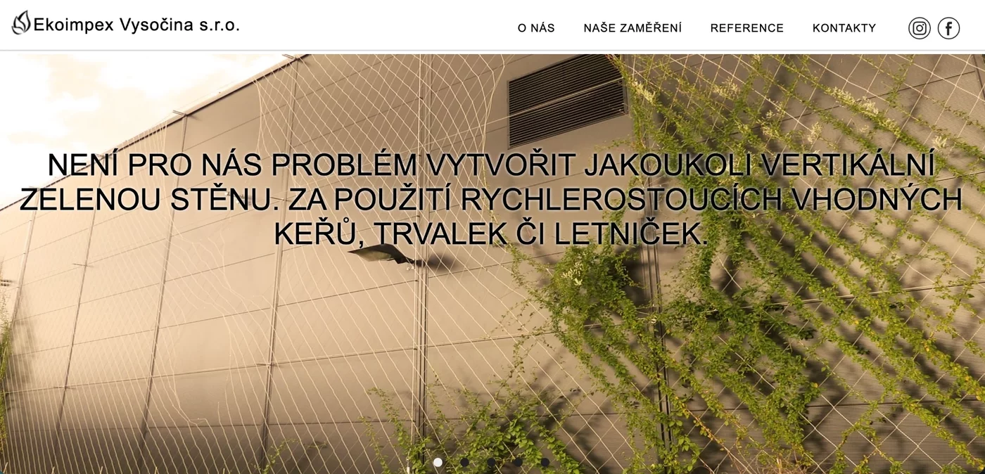 Úvodní slider webu Ekoimpex Vysočina s vertikální zelenou stěnou